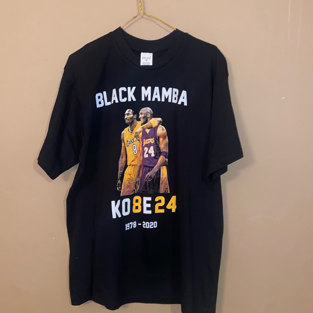Velan NWOT Kobe Bryant Tshirt